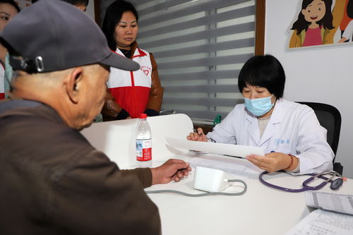 居民健康有醫(yī)靠 健康咨詢服務的重要性